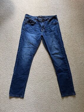 Liverpool Men’s Slim Straight Jeans - Dark Blue